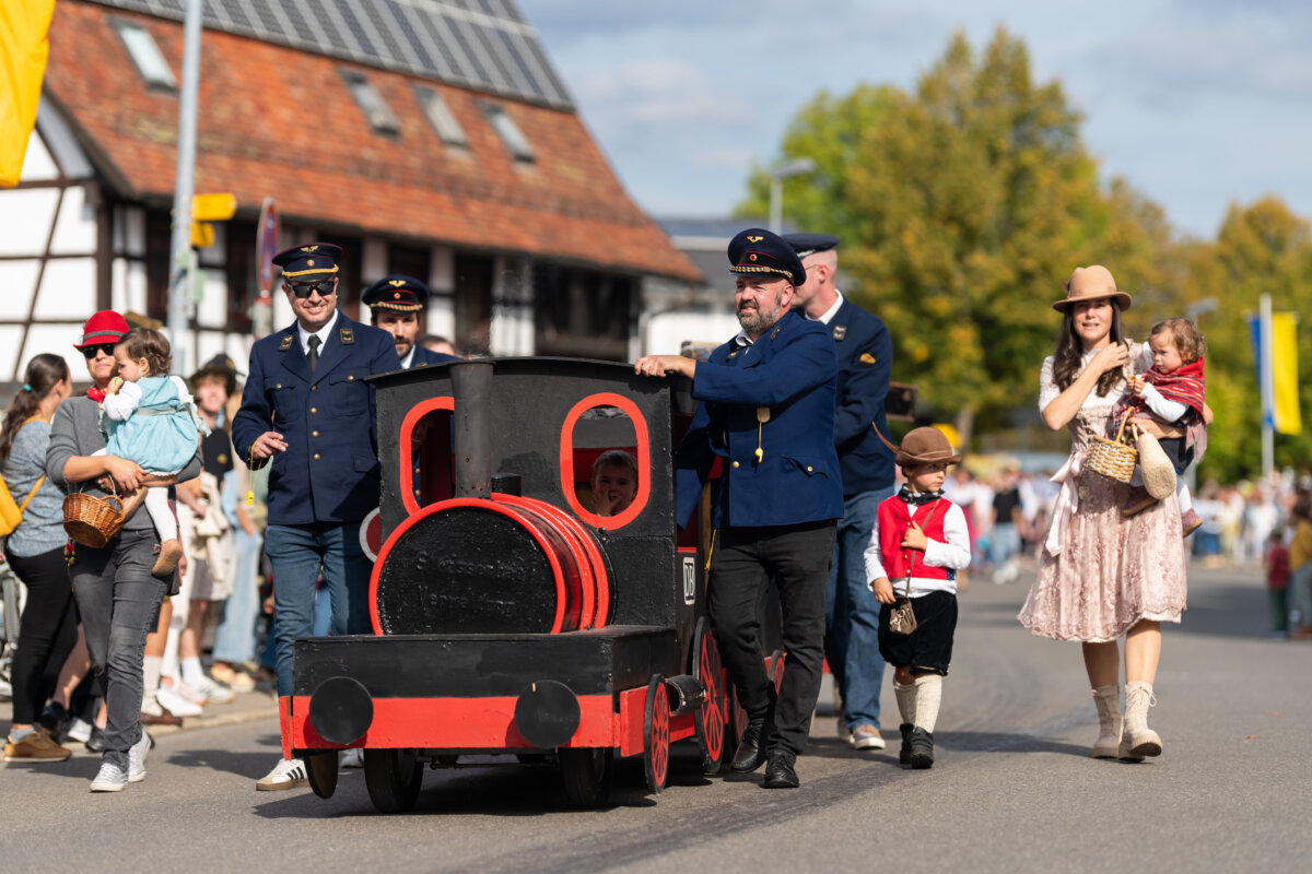 2026.10.02 saukirbe göllsdorf sonntagsumzug 031