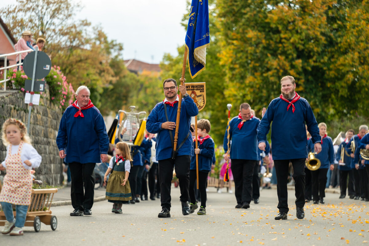 2026.10.02 saukirbe göllsdorf sonntagsumzug 065