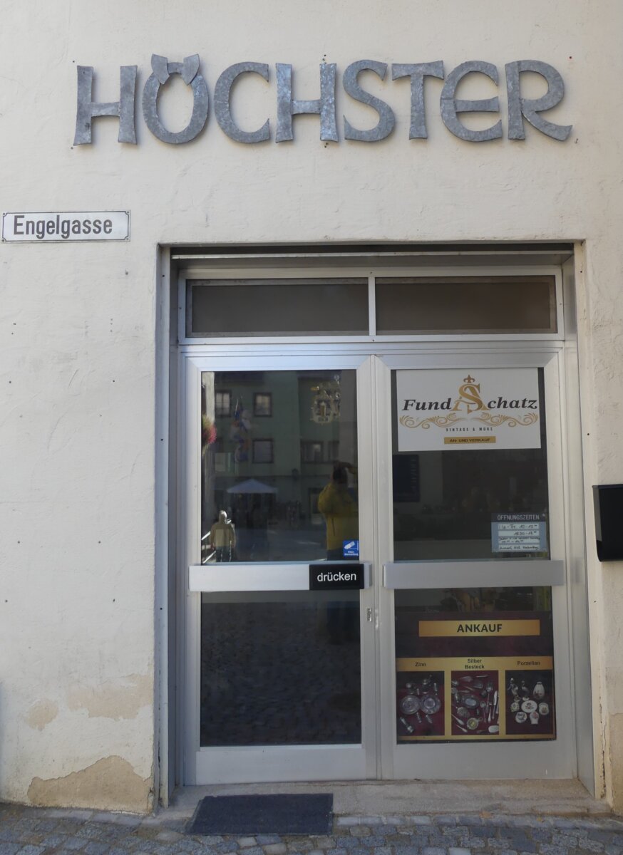 fund schatz seit kurzem in der ehemaligen metzgerei hoechster in der engelgasse p1180474 bearbeitet