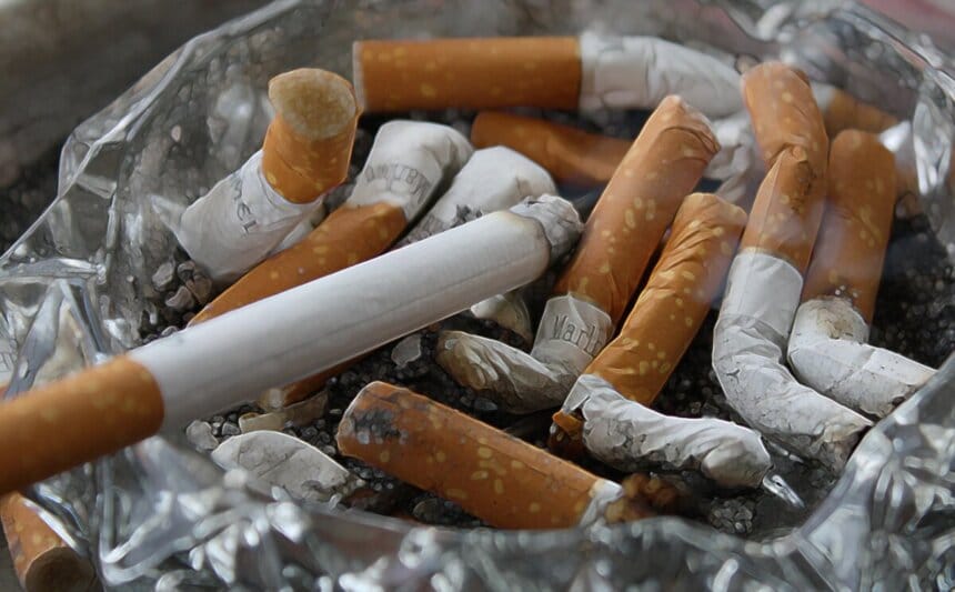 geralt cigarettes 83571