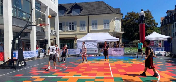 260728 basket team1 und team2 im direkten duell in lörrach